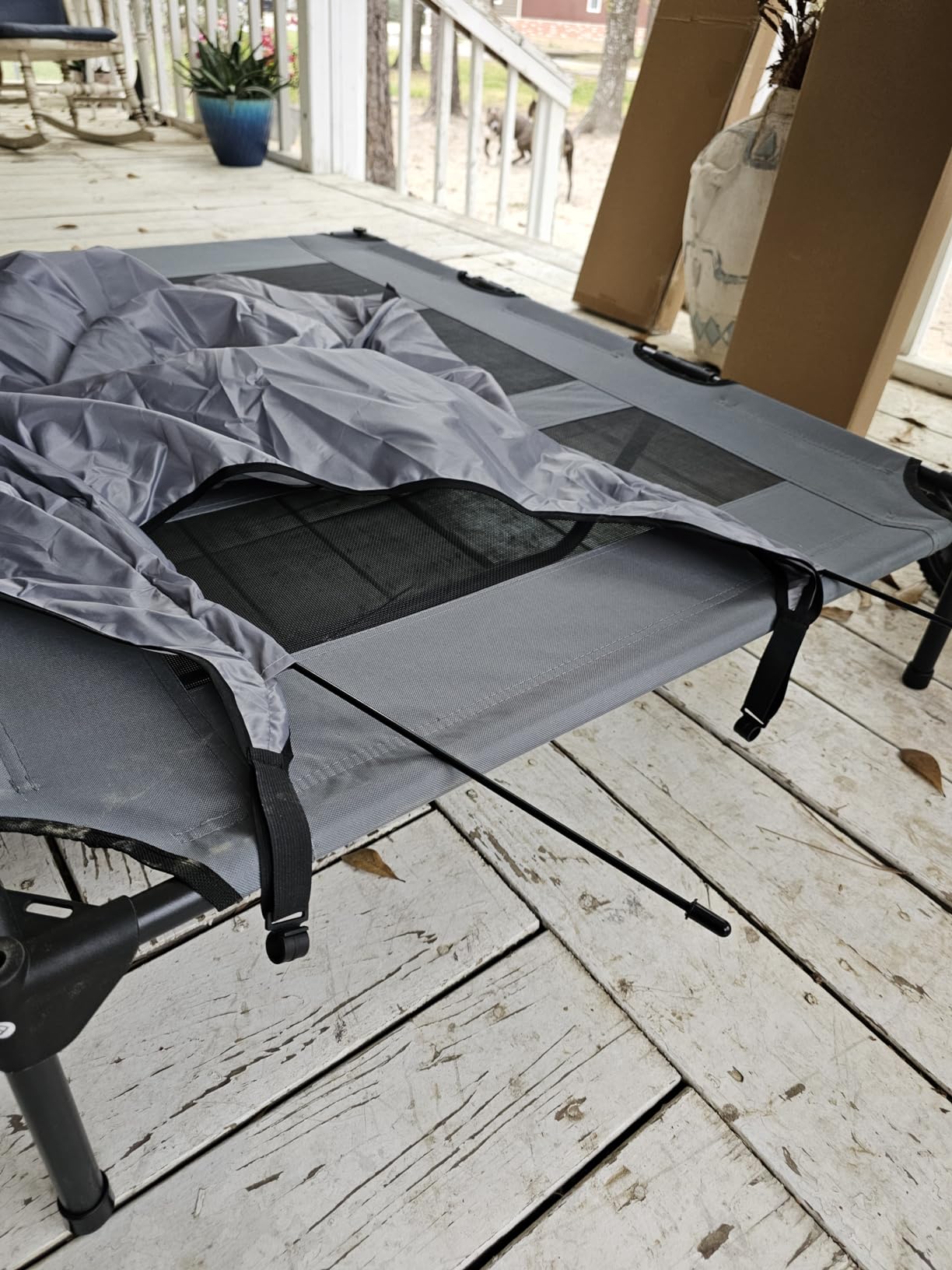 PupHut Outdoor Raised Dog Bed – XL Size Lounger with Shade Canopy