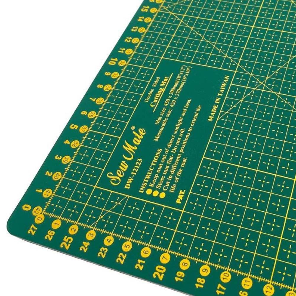 TAPPETO tappetino Spessore 3mm 60cmx 90cm da taglio lunga durata per taglierino rotante rotary cutter Olfa Omnicut prymquilt patchwork
