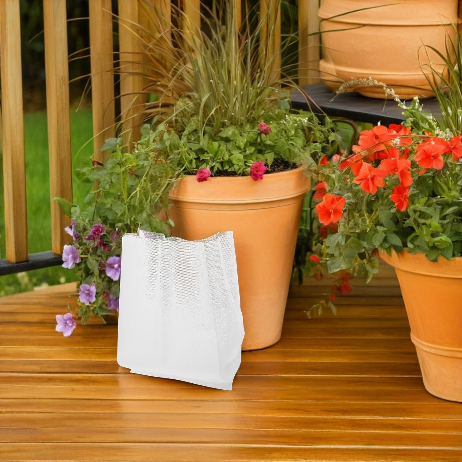 ibasenice 200pièces Sacs De Culture Non Tissés pour Légumes Fleurs Et Arbres Et Respirants Et Durables pour Plantation Intérieure Et Extérieure