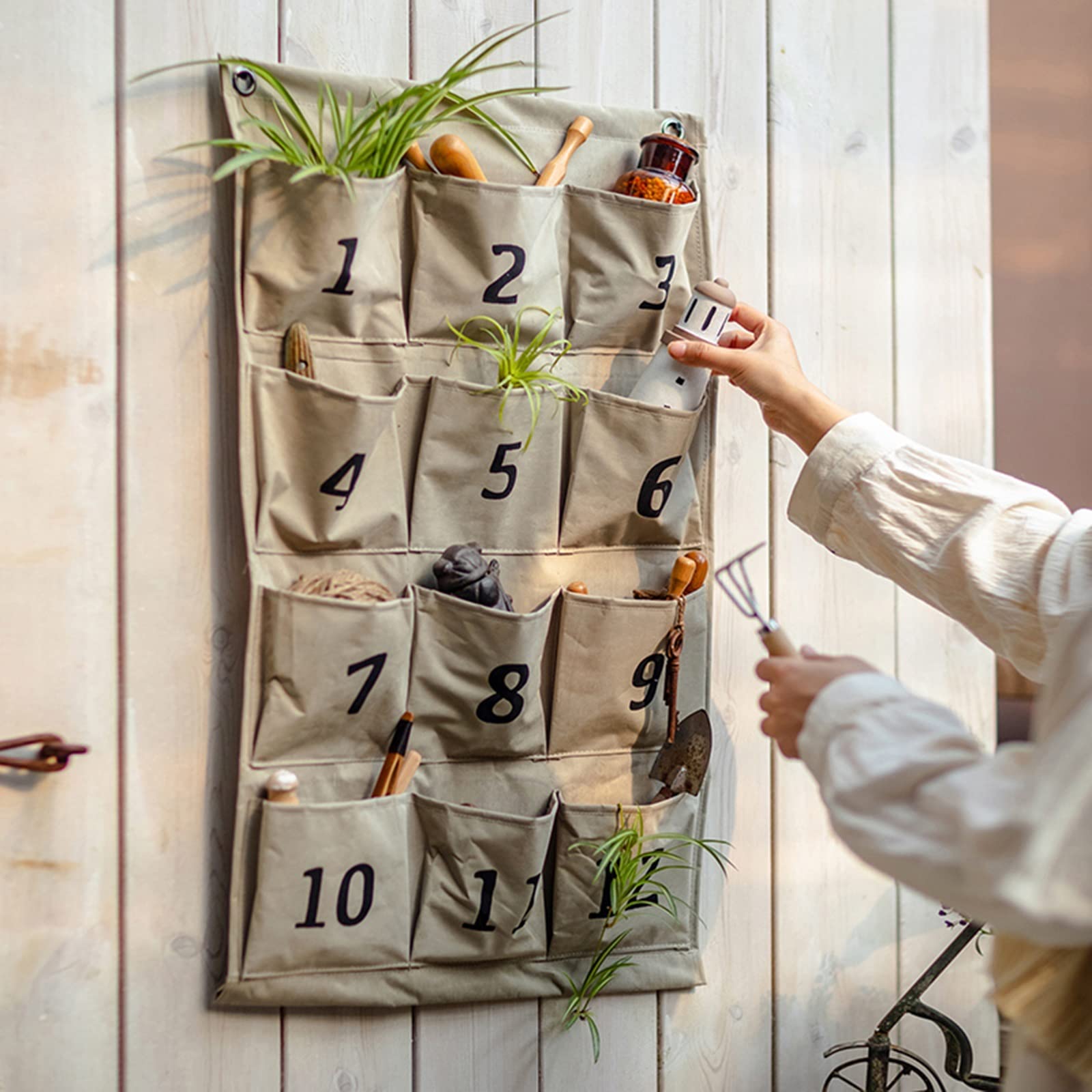 さえら　ヒスクローネ　ウォールポケット　小物入れ さえら ヒスクローネ ウォールポケット 小物入れ