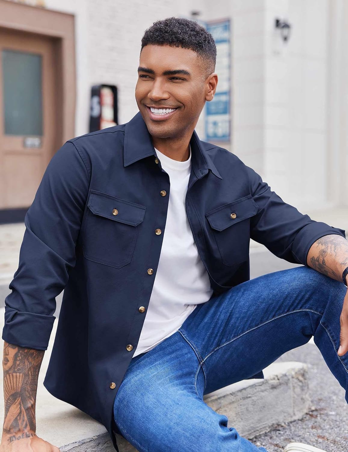 COOFANDY Jaqueta masculina casual abotoada, manga comprida, leve, com bolsos de aba em promoção! Veja a oferta e mais achadinhos de Jaquetas & Casacos 4 Hoje é o melhor dia para comprar COOFANDY Jaqueta masculina casual abotoada, manga comprida, leve, com bolsos de aba com aquele preço maroto! Promoção! Aproveite a oferta! 4