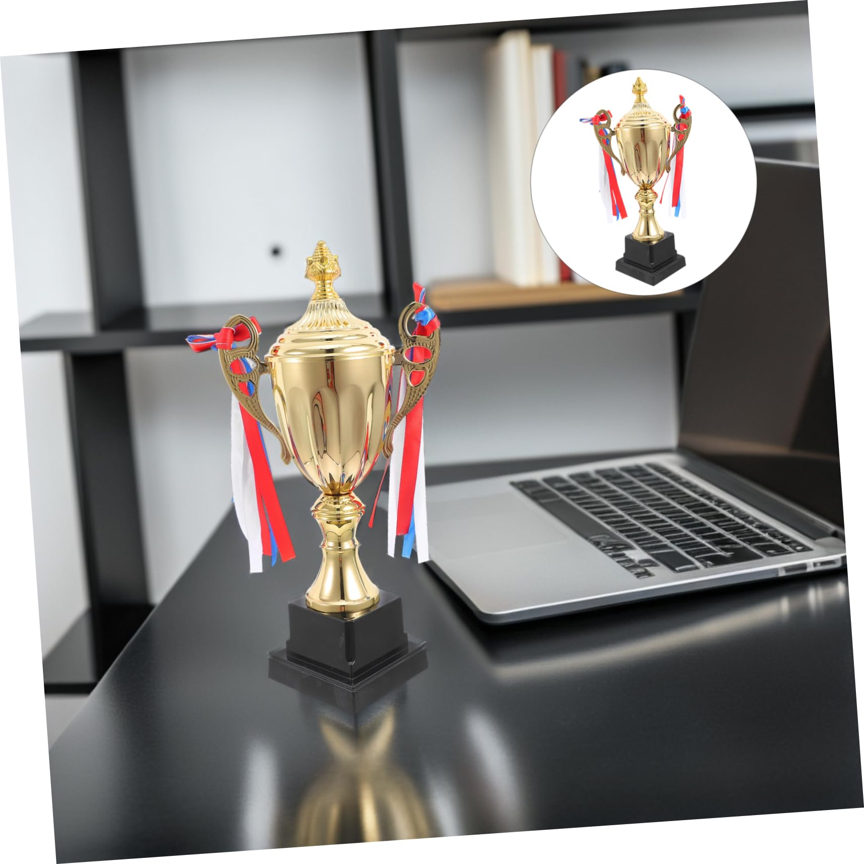Coppa Premio Sportiva Oro in Plastica 28,5cm per Competizioni e Premiazioni Scolastiche, Design Elegante e Facile da Trasportare