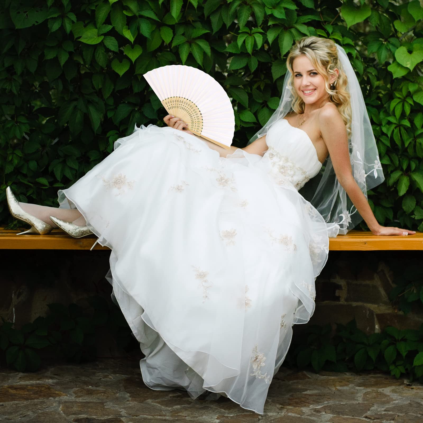URATOT Faltfächer aus Seide, Bambus, faltbar, für Hochzeiten, Partys, Dekoration (verschiedene Farben), 48 Stück