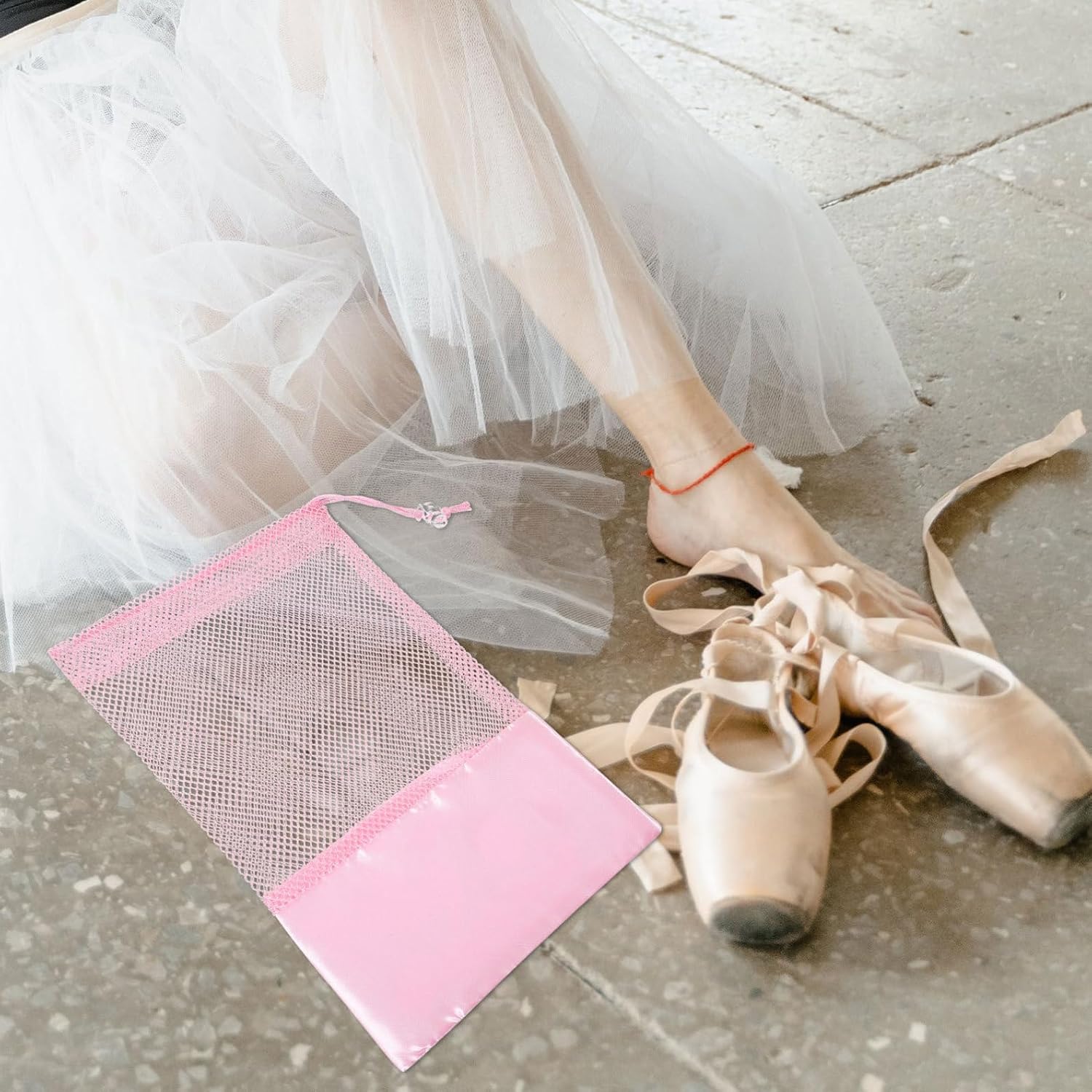 Portable Breathable Dance Shoe Drawstring Bag for Women Mesh Ballet Shoe Pouch with Air Circulation Soft Sole for Dance Practice and Travel