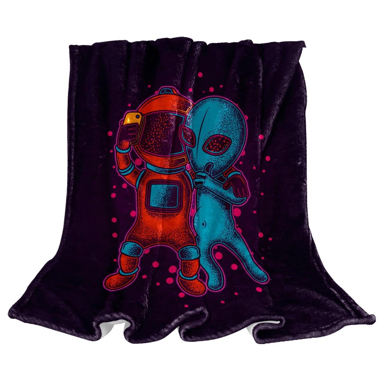 Couverture polaire robots et extraterrestres, l'idée cadeau idéale pour chambre d'enfant