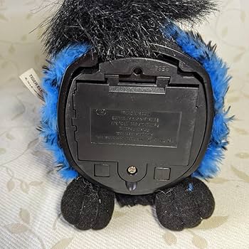 ファービー 初代 1999年 青色 ファービー 初代 1999年 青色