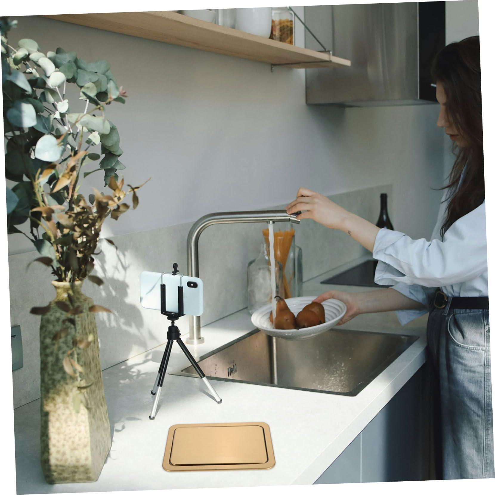 iplusmile Bote de Espacio de Inoxidable Incorporada de Acero de Basura Tapa Diseño Dorado Cubre Ahorrador Fregadero para Cubos de Basura en Cocinas y Restaurantes