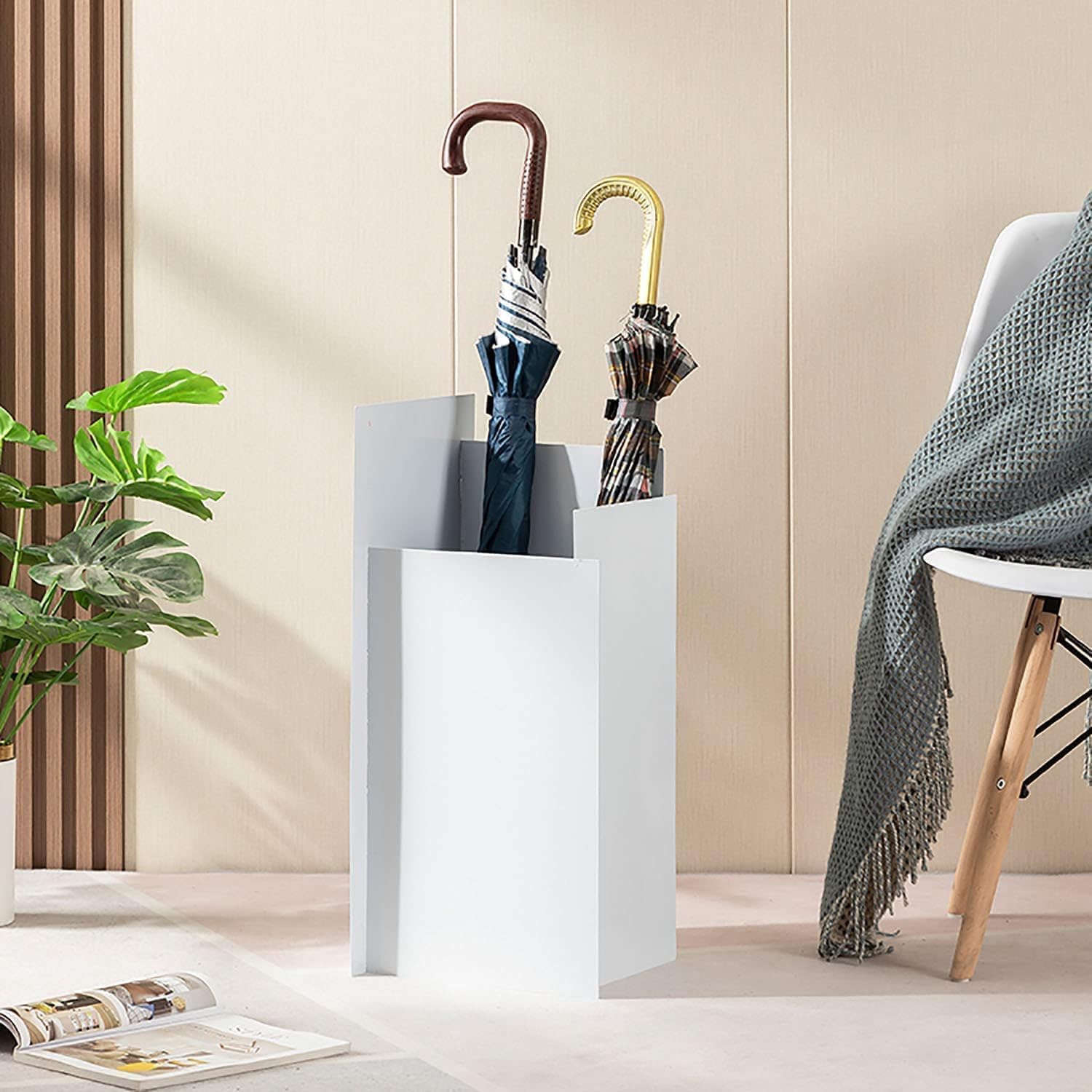 Porte-parapluie métallique avec bac amovible pour stopper l'humidité