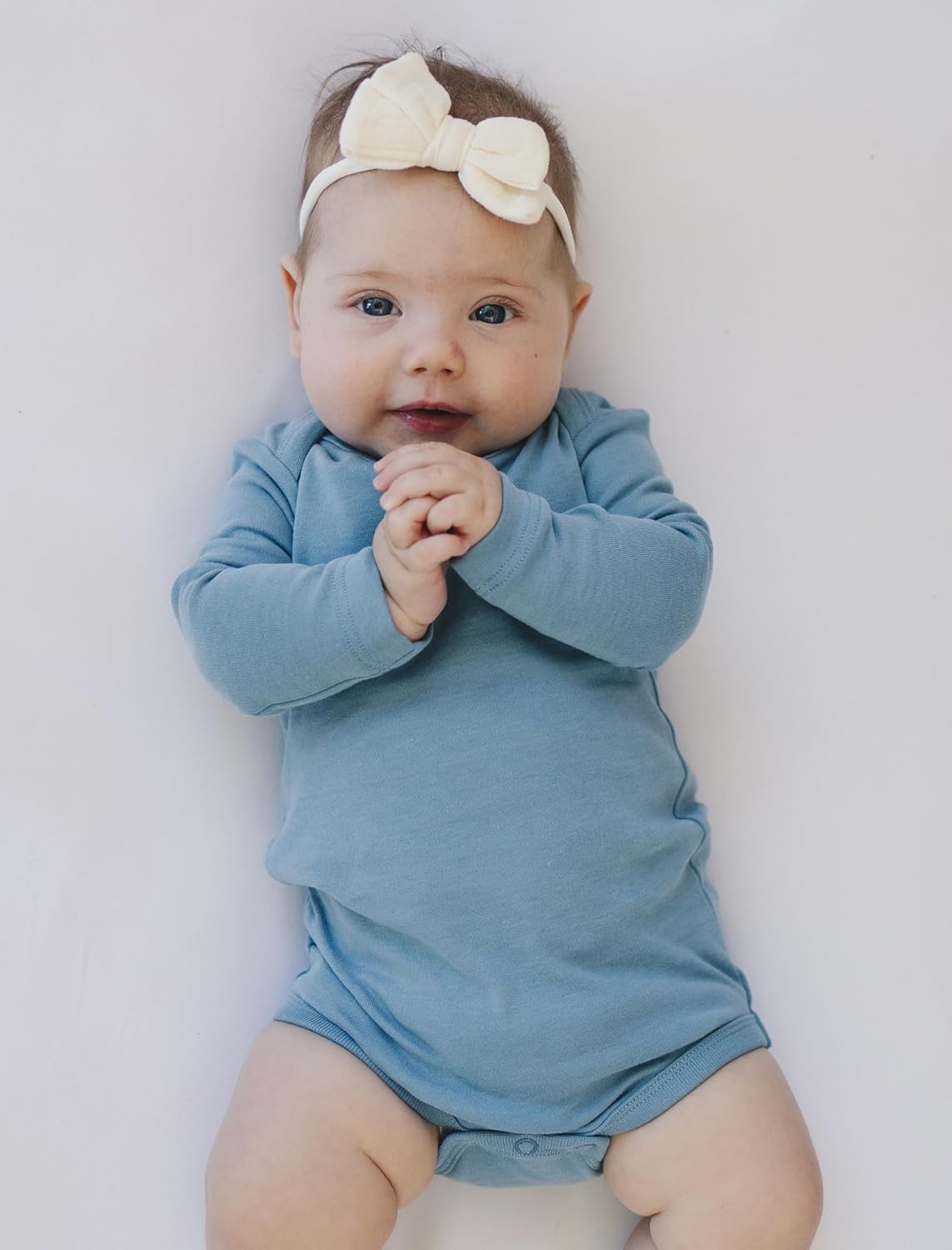 Long Sleeve Organic Cotton Baby Bodysuit – GOTS Certified Non-Toxic Baby Onesie for Newborns