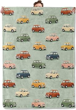 Retro Car Flannel Throw Blanket Vintage Pastel Green Background Pattern Cute Classic Decor for Boys Men Vehicle Lovers Cozy Lightweight Fleece Blankets Bedroom Couch Dorm Gifts, 50x60inch