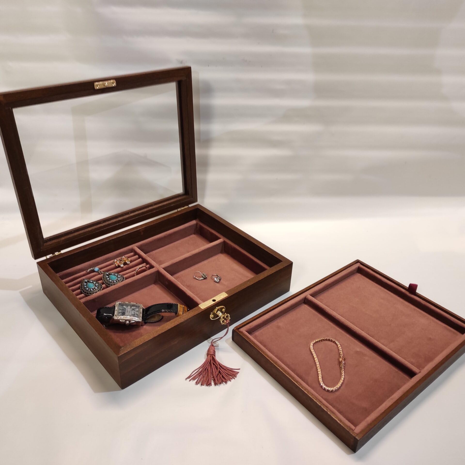 Joyero de madera con tapa de cristal, terciopelo interior, bandeja extraíble y portapendientes, personalizable con grabado, hecho a mano en Italia