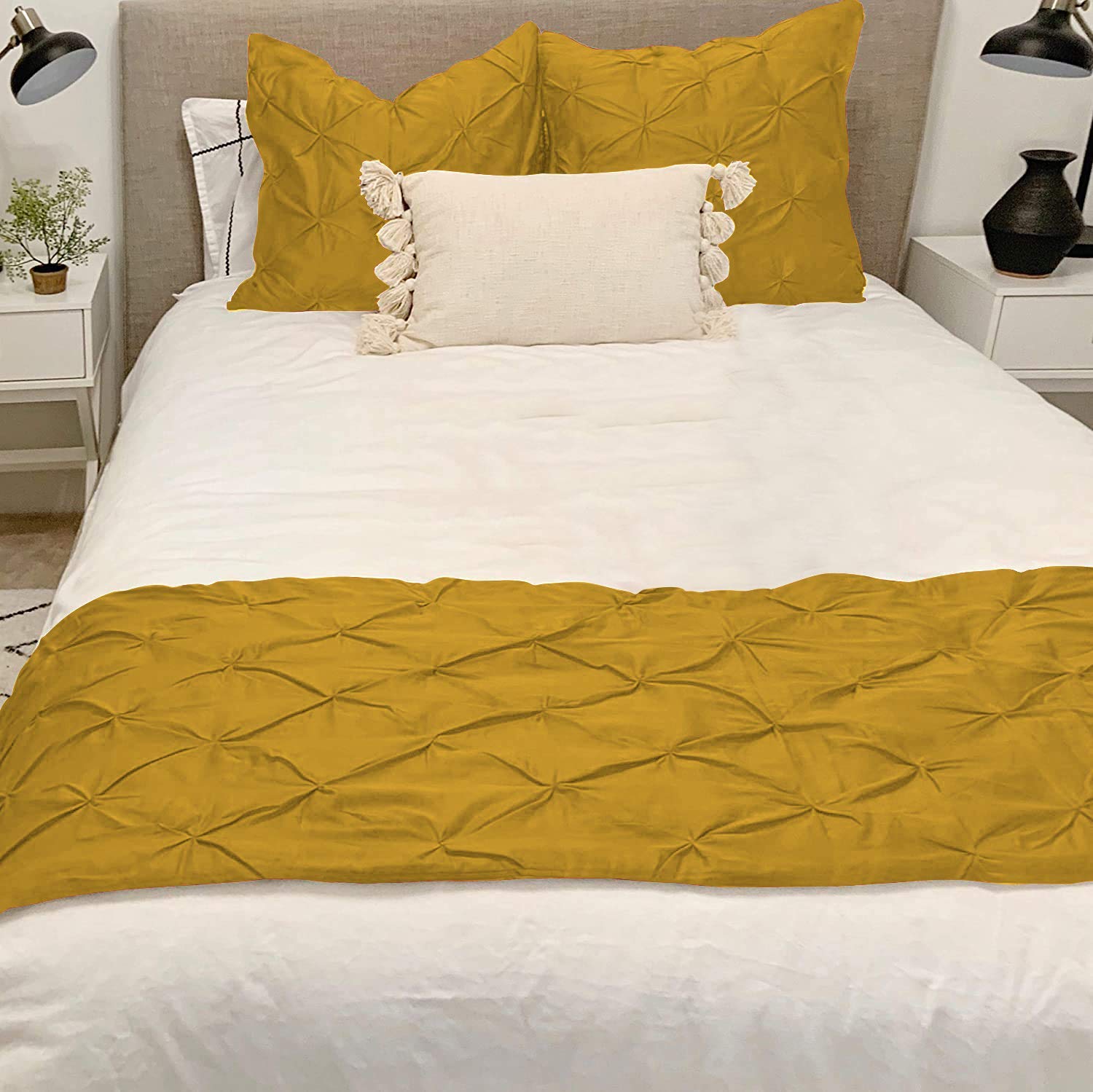 KBC linen Bed Runner 100% Cotton 800 Thread Count Pinch Pleated Bed Runner Solid, Easy Care Decorative Bed Scarf, 1 Piece Pinch Pleated Bed Runner, Twin Size (70