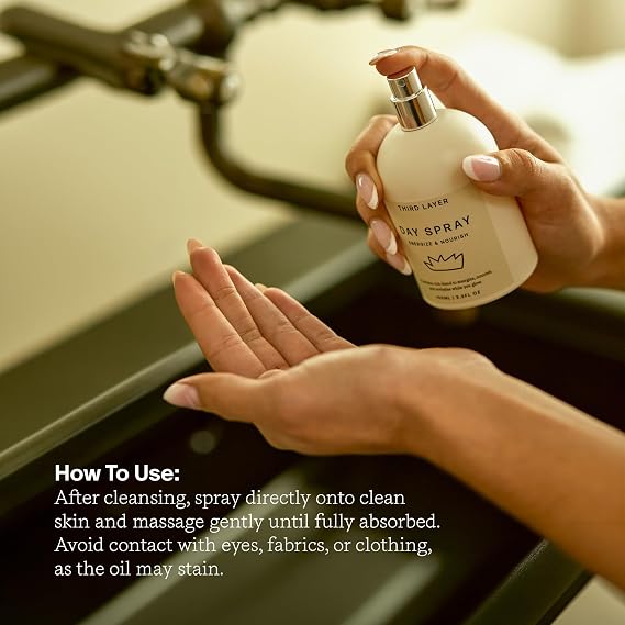 Third Layer Day Spray Body Oil, Warm Vanilla & Sandalwood, 3.3 fl oz | Jojoba, moringa & green coffee, naturally scented, alcohol & paraben-free, fast-absorbing, for daily body hydration
