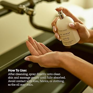 Third Layer Day Spray Body Oil, Warm Vanilla & Sandalwood, 3.3 fl oz | Jojoba, moringa & green coffee, naturally scented, alcohol & paraben-free, fast-absorbing, for daily body hydration