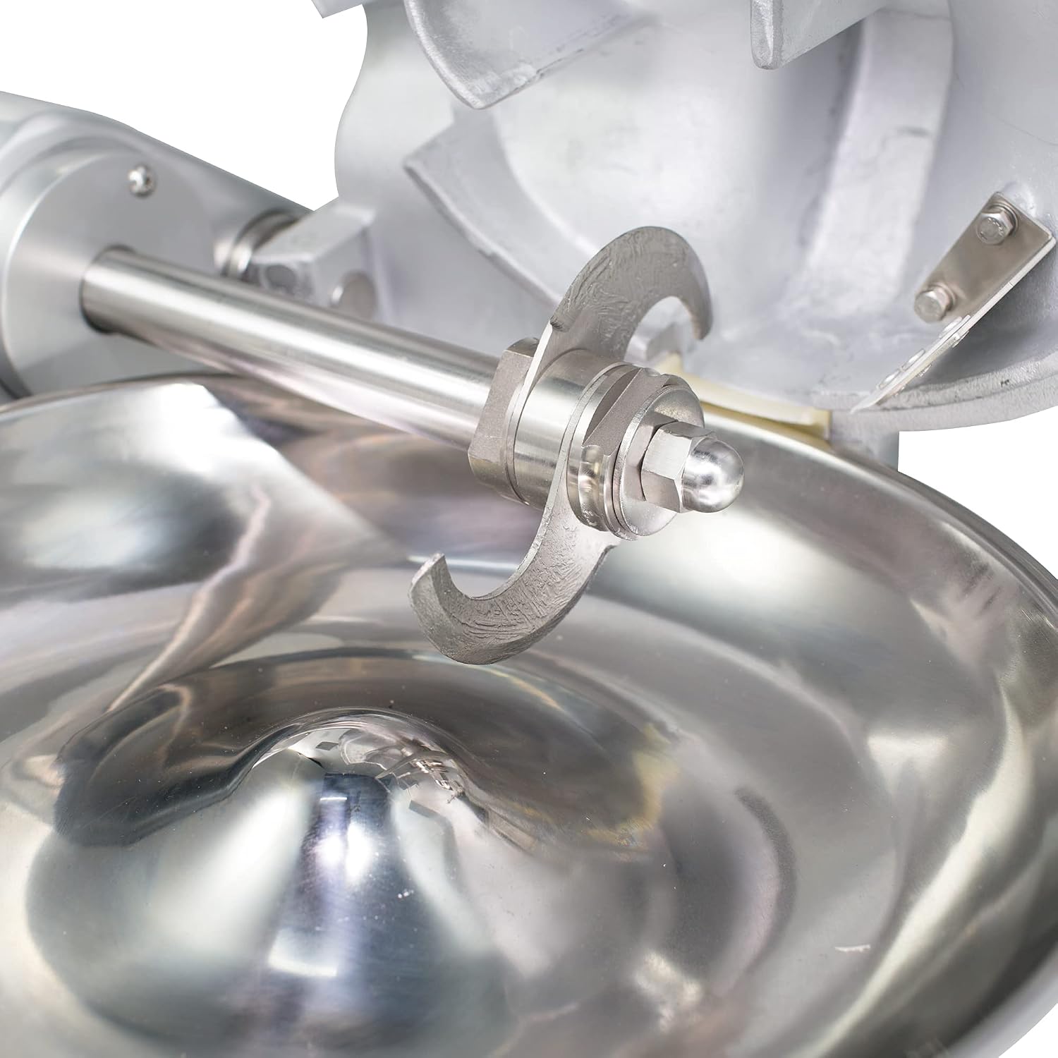 Close-up of the S-shaped chopping blade assembly