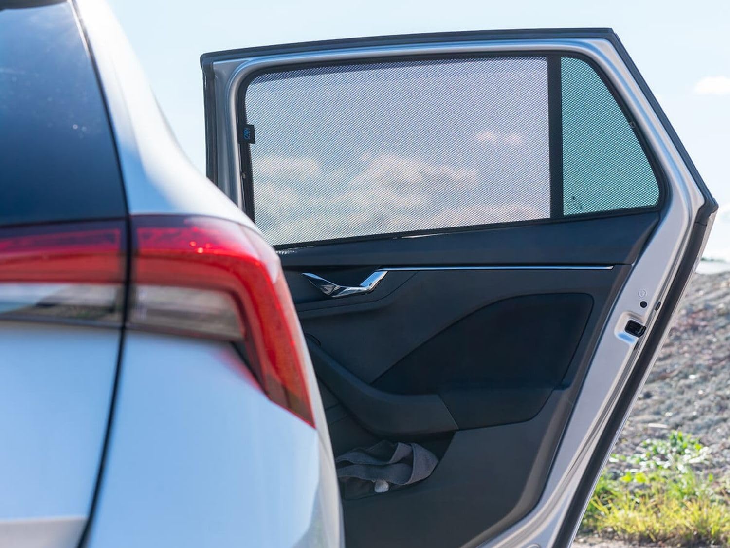 Fahrzeugspezifische Sonnenschutz Blenden passend für Skoda Scala ab 2019 Komplett-Set AZ17002424