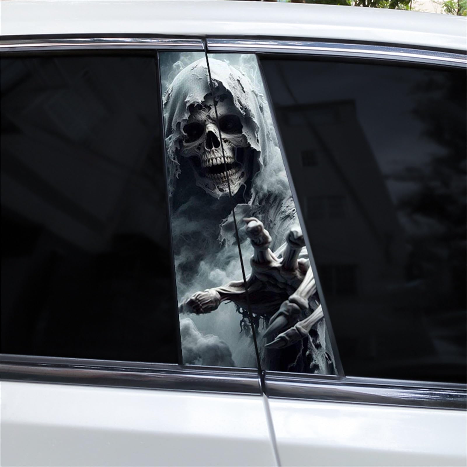 2pcs Skull Car Sticker Car B-Pillar Decal Vinyl Waterproof Decal DIY Modified Car Styling Car Door Pillar Sticker