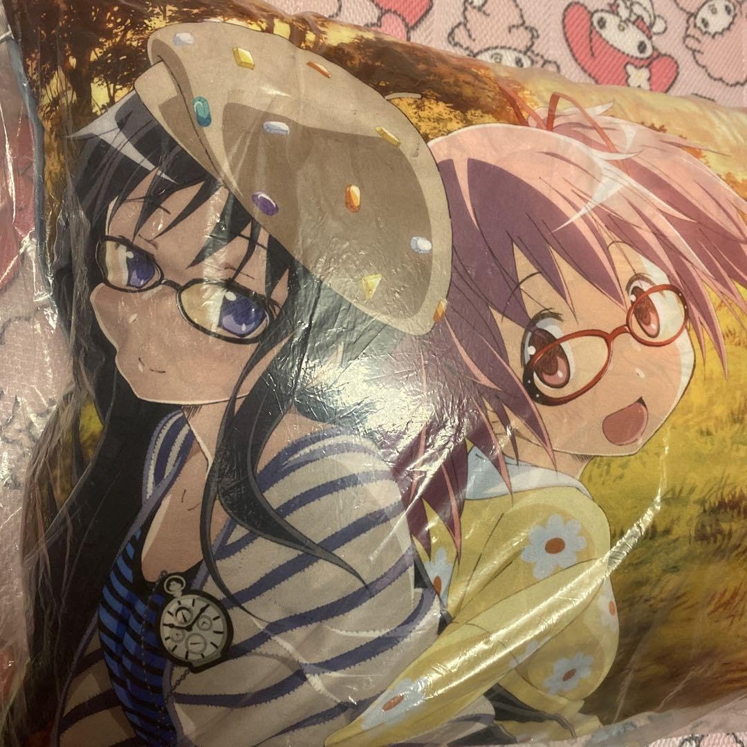 Amazon.co.jp: 暁美ほむら 鹿目まどか まどマギ 枕 クッション 魔法  