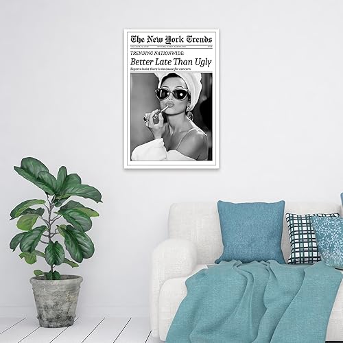 Miniatura 5 de FBKDVC Póster de pared de periódico retro de moda en blanco y negro para mujer, póster artístico con texto en inglés "Better Late Than Ugly Vintage"