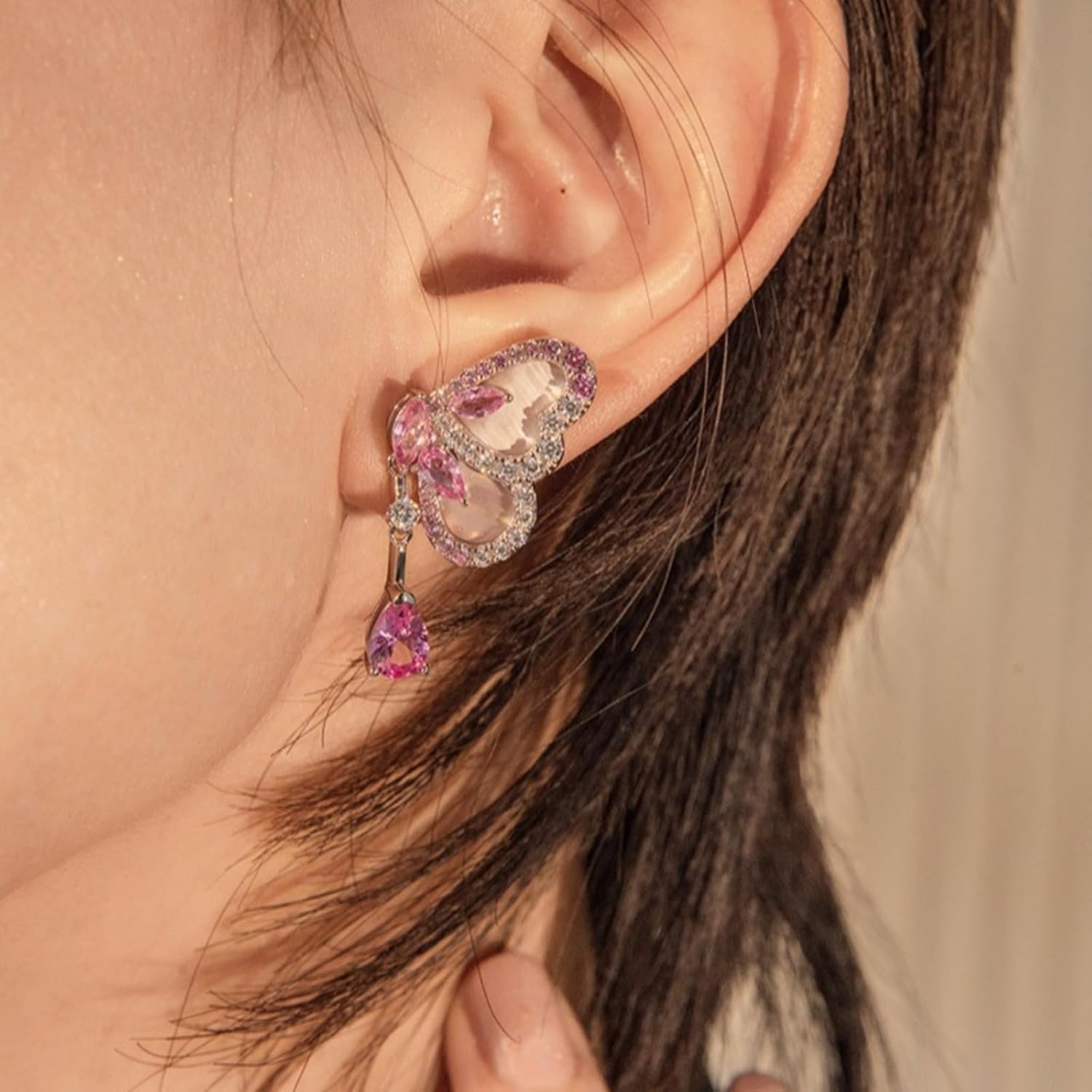 Elegantes aretes de plata de ley 925 con diseño de concha de mar rosa/circonita cúbica y rubí rosa para mujer, aretes colgantes delicados para novia y dama de honor
