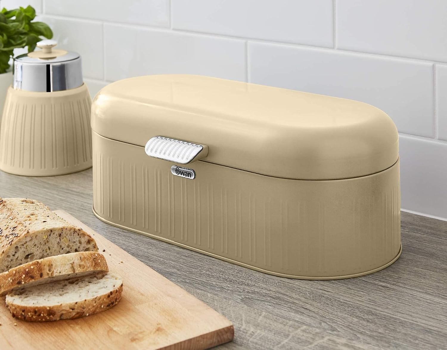 Swan SWKA1014CN Retro Bread Bin Cream, One Size, view 3