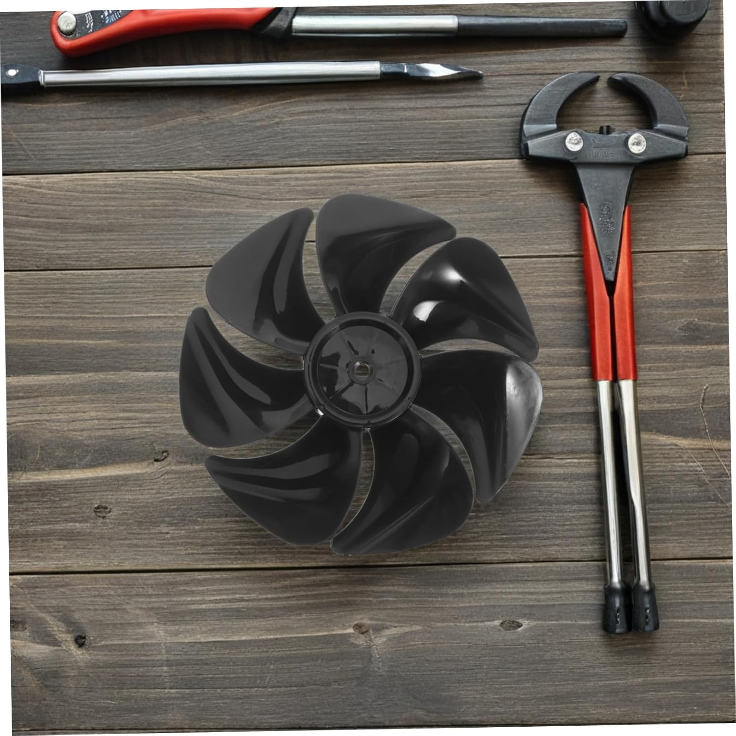 Mikikit Replacement Pedestal Fan Blades 22cm Diameter Black Plastic 7-Leaf High-Performance Air Circulation Fan Blade with 8mm Hole for Indoor Cooling Use