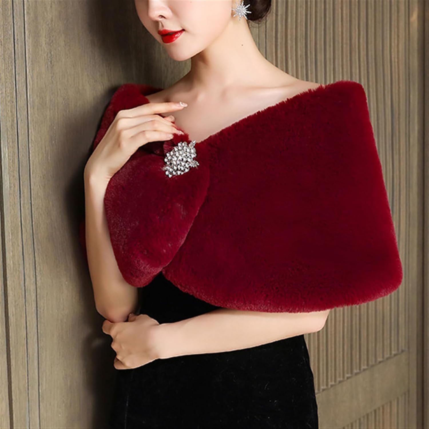 Châles Et étoles en Fausse Fourrure pour Mariage, pour Femme, avec Broche, pour Mariées Et Demoiselles d'honneur, Burgundy