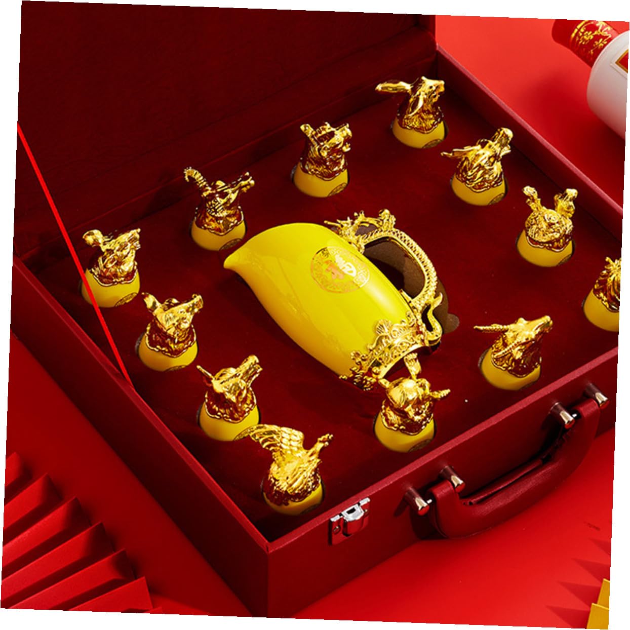 Set di Bicchieri da Vino in Ceramica Motivi dello Zodiaco Cinese, Elegante e Decorativo, Adatto per Bar e Campeggio, Caraffa Gialla