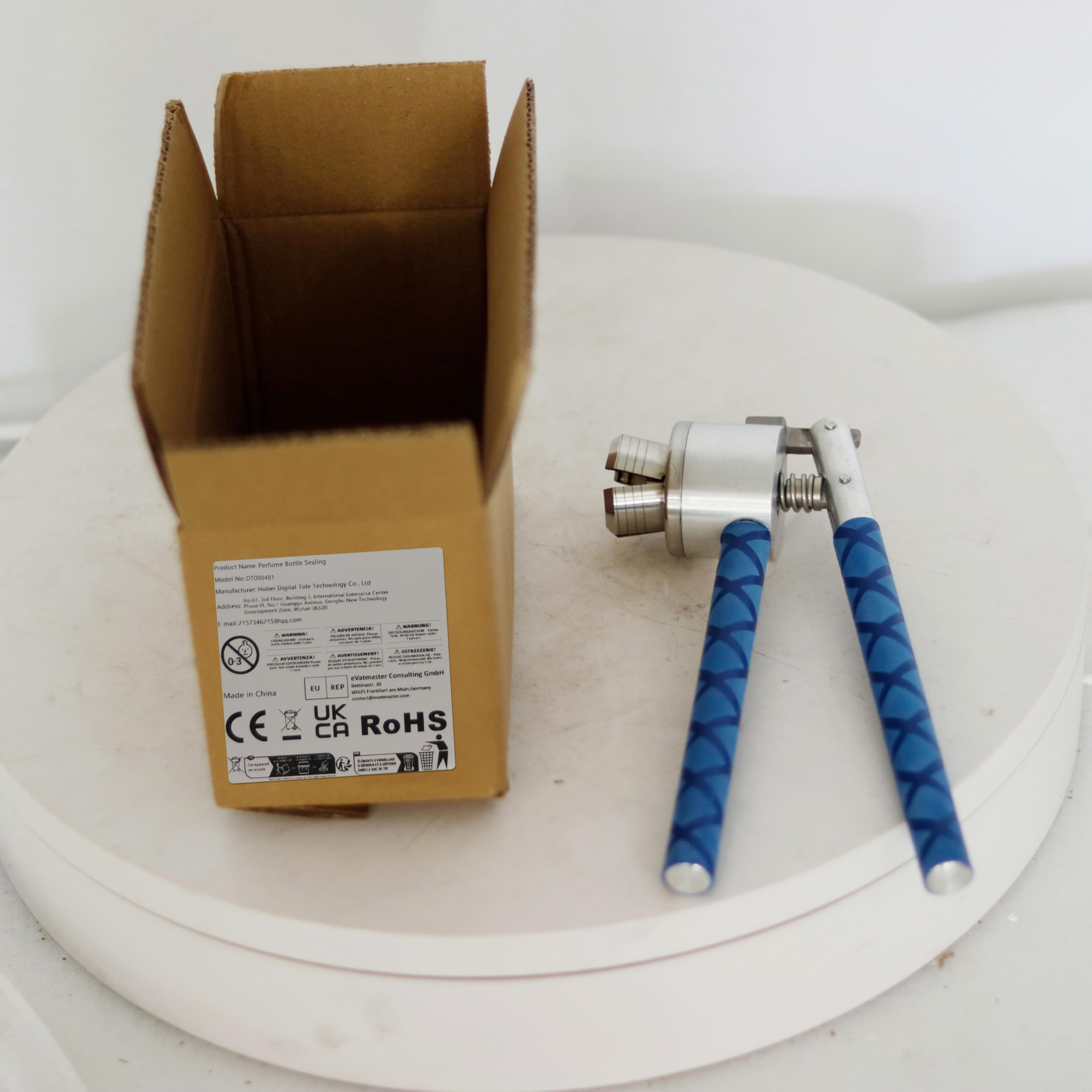 Crimpatrice manuale per profumi, 13 mm/15 mm/18 mm/20 mm, in acciaio inox, sigillatrice per bottiglie Westlin e bottiglie di profumo (blu) (13 mm)