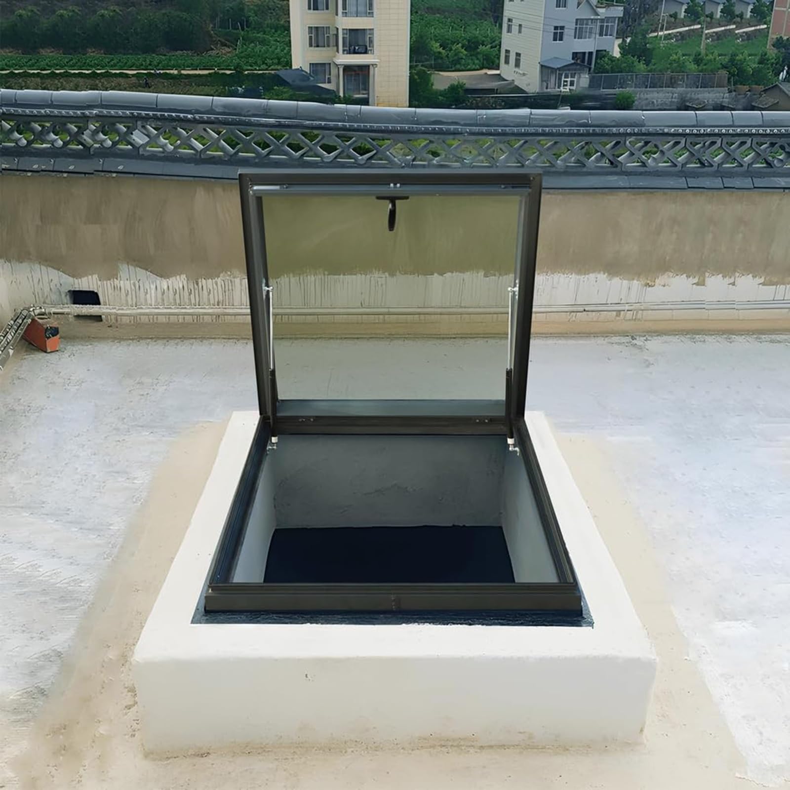 ZCFLWR Basement roof access hatch with glazing, House roof window for lighting and ventilation, for roofs, attics, basements (LxW 70x60cm/27.6x23.6in)