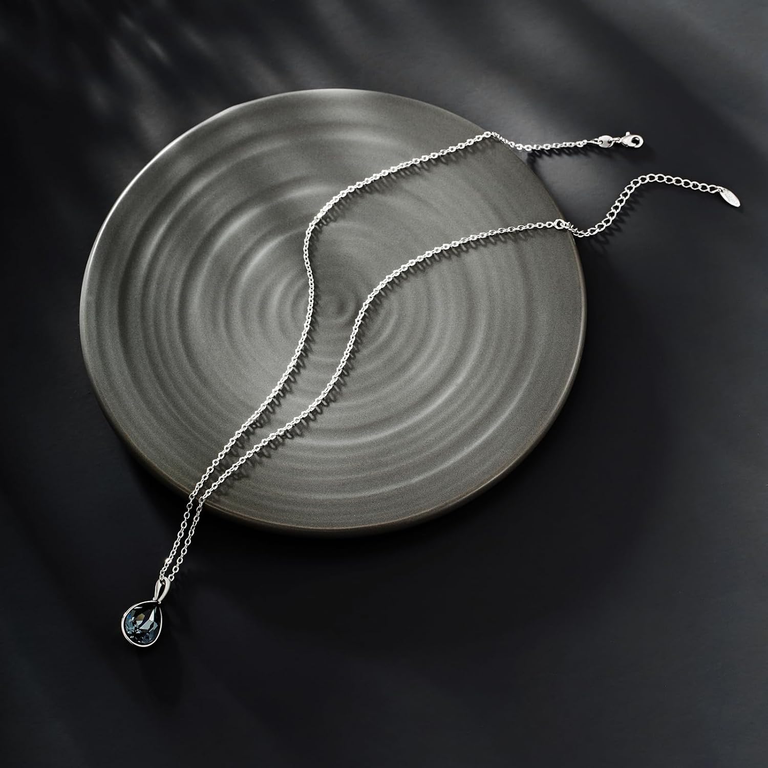 XUPING Birthstone Jewelry Set Necklace and Earrings Teardrop Pendant Crystal Set Gift for Women Wedding Party Accessories