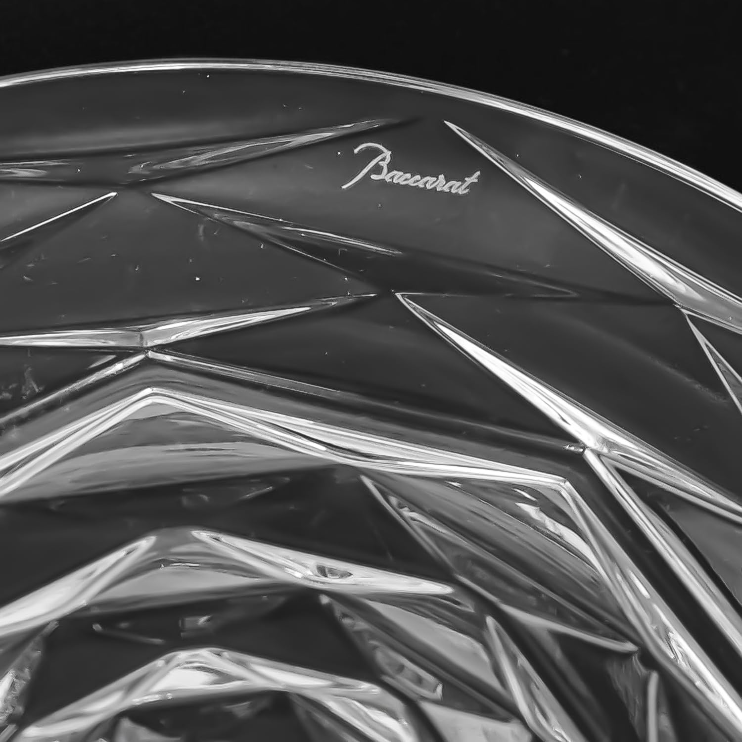 Baccarat Crystal Swing Plate - Medium - Clear