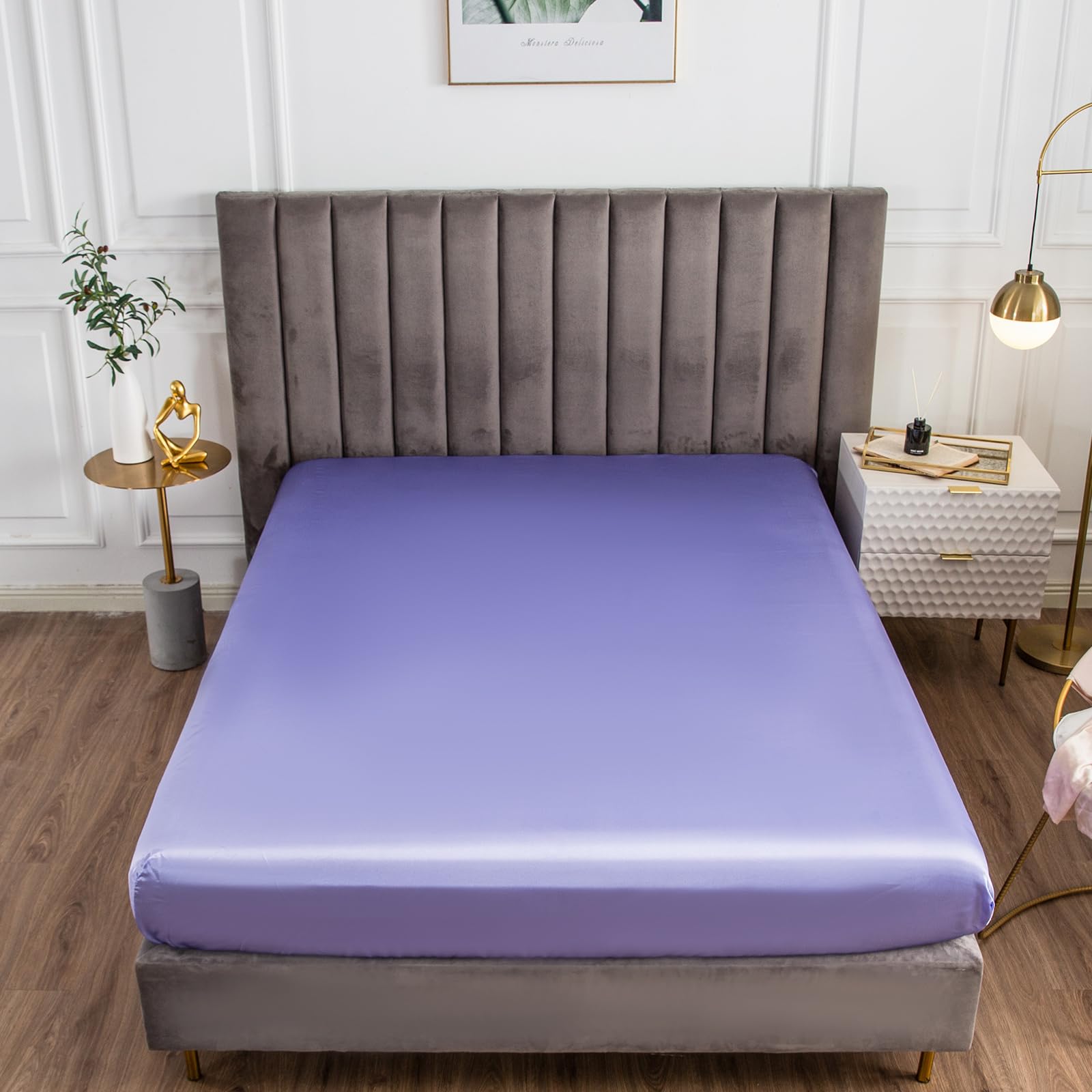 Morbuy Small Double Fitted Sheet Satin Silk Bed Sheets, Purple Fitted Sheets Deep Pocket 30 cm, Easy Care Ultra Soft Silky Fitted Bedsheets Good for Skin & Hair — image 1