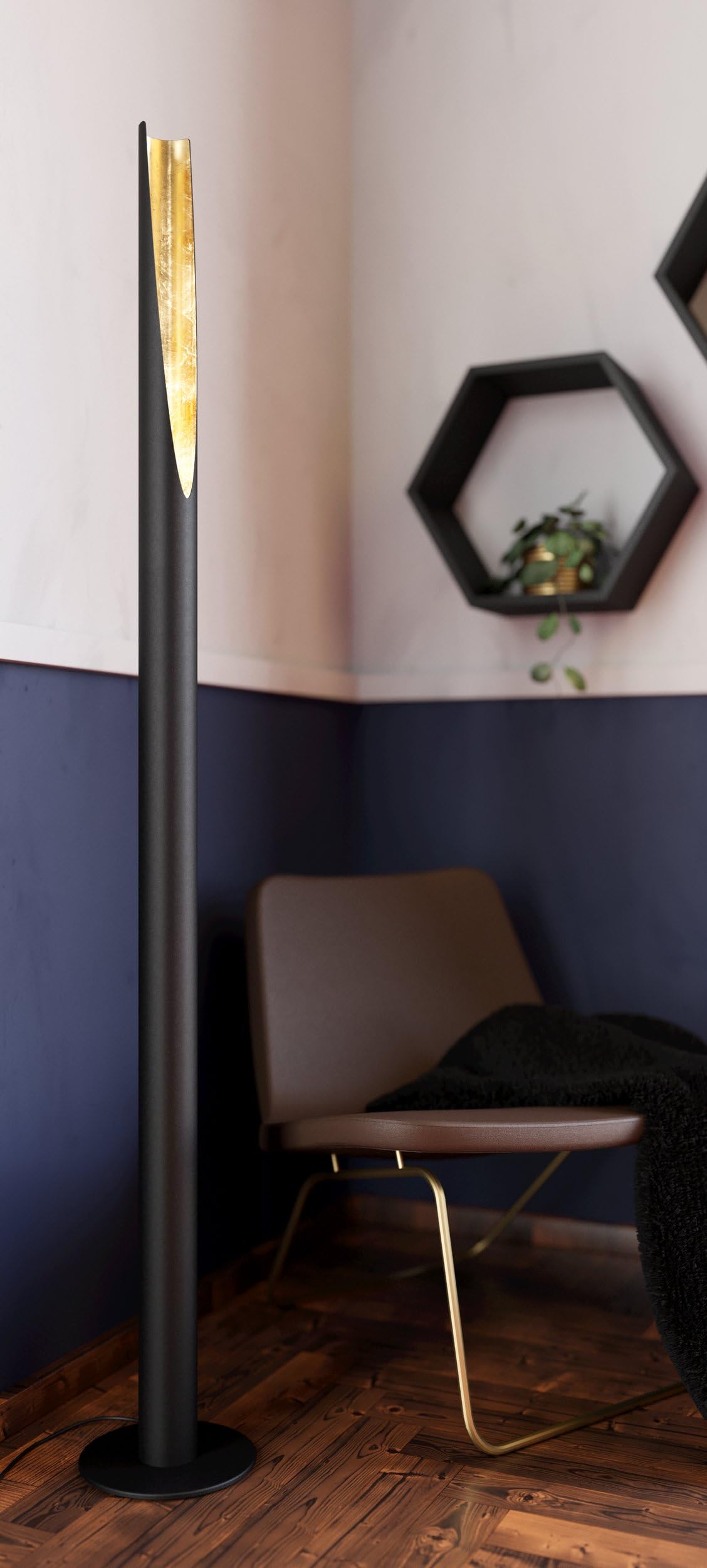 EGLO Stehlampe Barbotto, Eck Standleuchte Stablampe | aus Metall in Schwarz und Gold, GU10 Fassung, inkl. Trittschalter