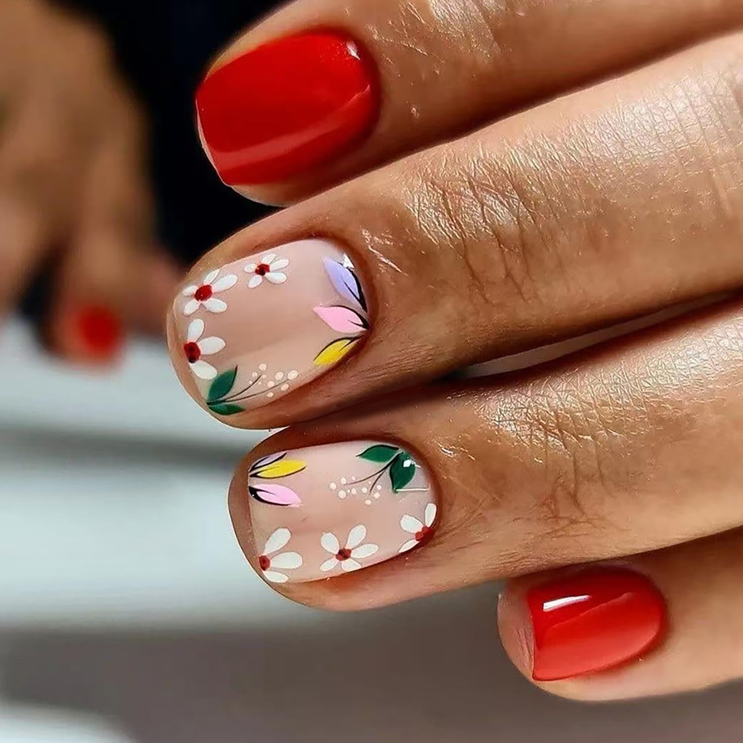 Flower Press On Nails - Short Square Acrylic Nails