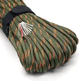 Corda de paraquedas Survival Paracord PSKOOK 100 pés Fire Starter Corda de paraquedas 7 fios Nylon com Tinder Vermelho Linha de pesca PE Fio de algodão para cordões ao ar livre, pulseiras, envoltórios