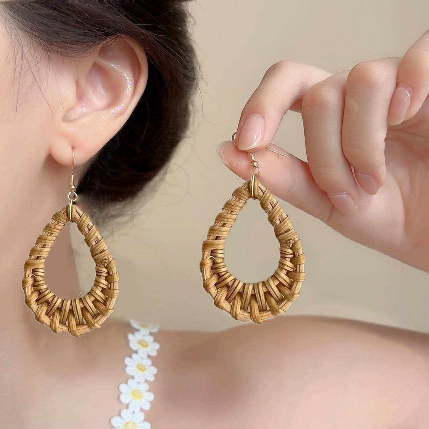 Boho Raffia Earrings for Women Rattan Wooden Straw Dangle Earrings Handmade Statement Beachy Drop Earrings Summer Tropical Beach Jewelry - Image 3