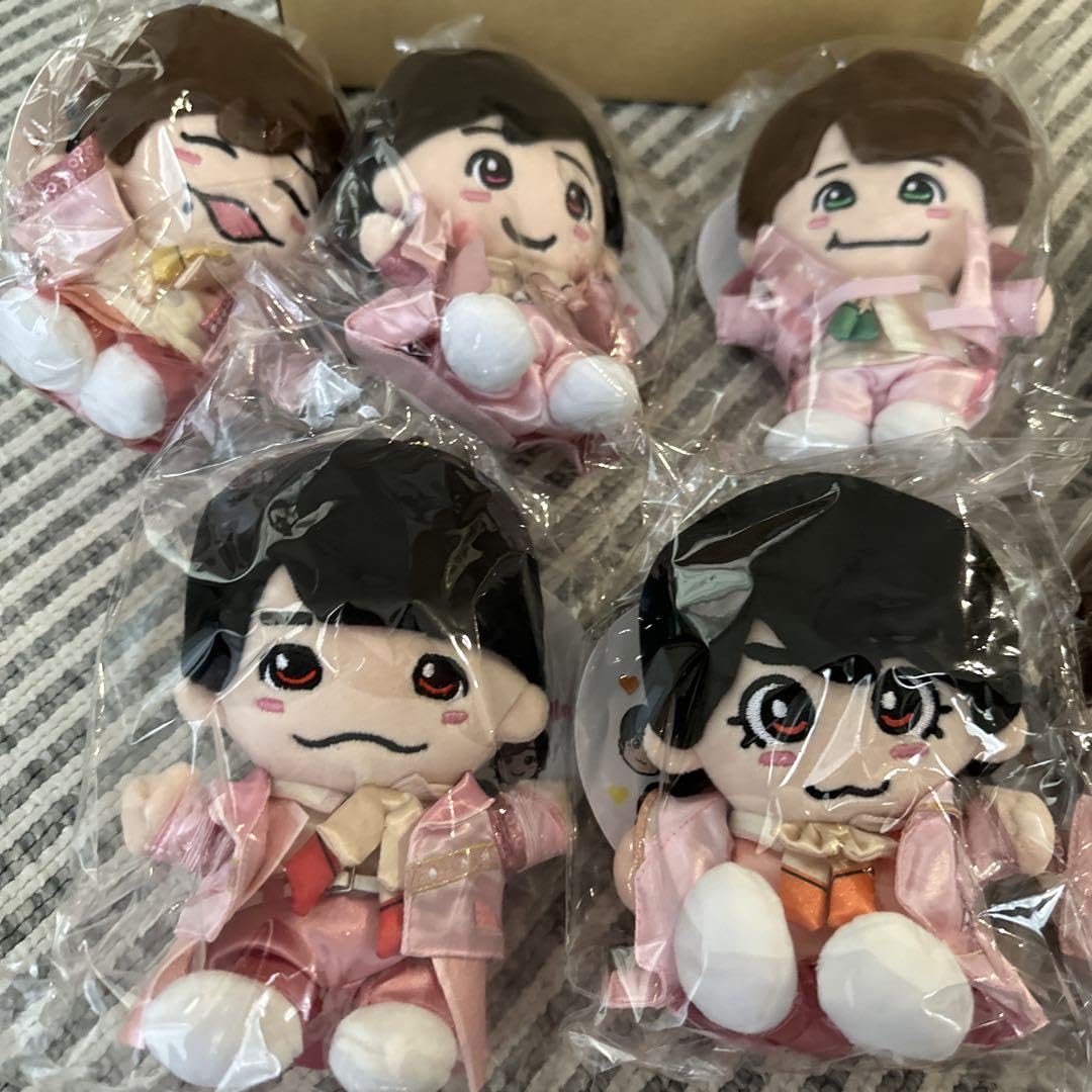 なにわ男子　ちびぬい　全員セット Amazon.co.jp: なにわ男子 ちびぬい 第一弾 7体セット 全員分
