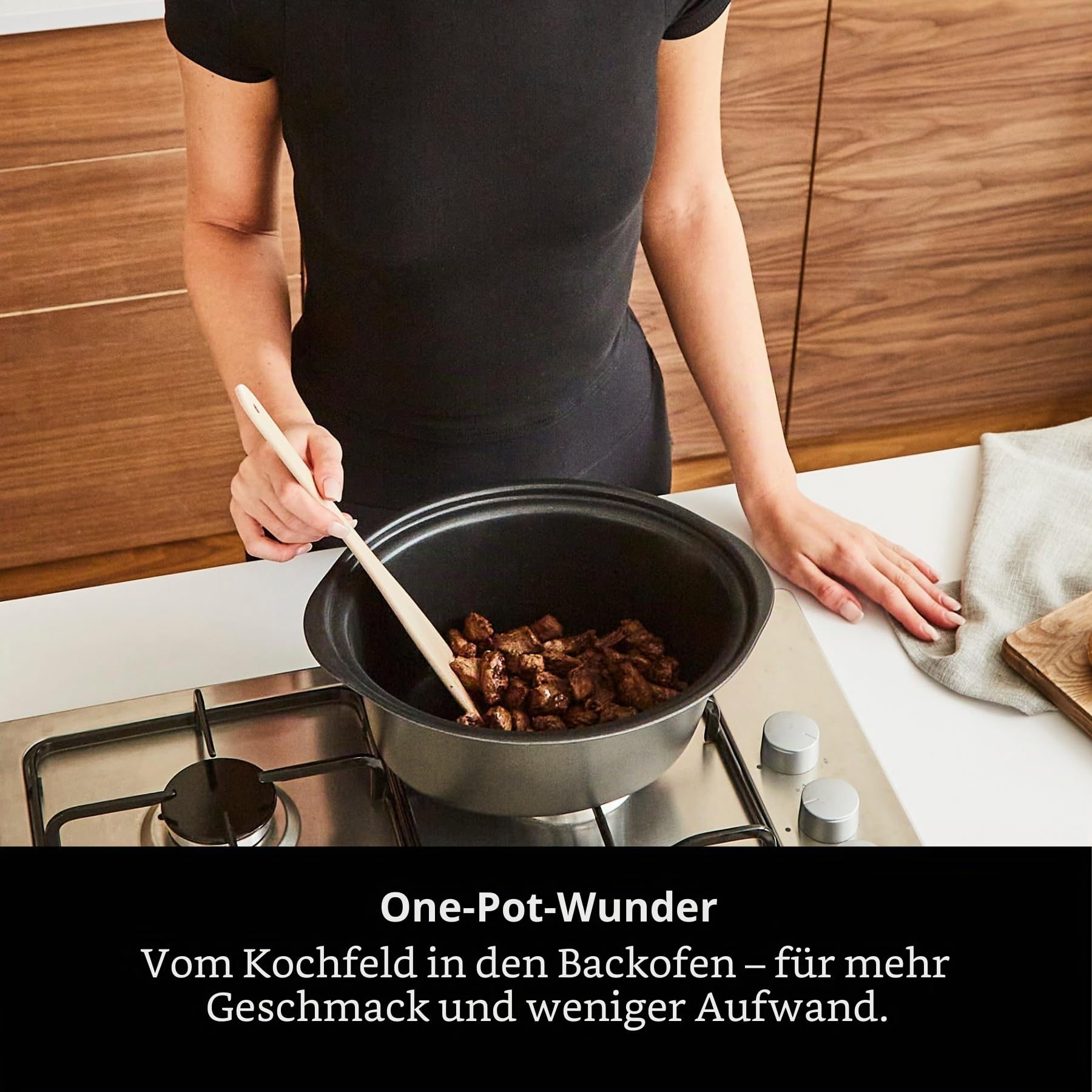 Morphy Richards Sear & Stew 460022 Ovaler Schongarer, spülmaschinenfest, antihaftbeschichteter Aluminiumtopf, Cool-Touch-Griffe, Glasdeckel, mattes Finish, 163 W, Titan