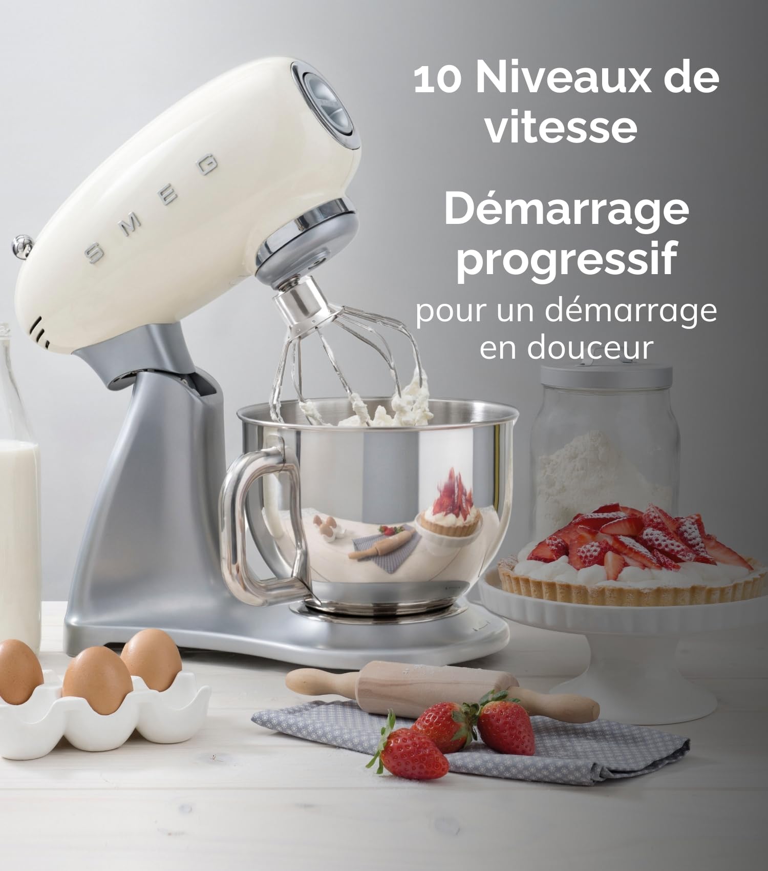 Smeg, Robot Pâtissier SMF02BLEU, 10 Niveaux de Vitesse, Fonction Mise en Marche Progressive, Bol 4,8 L, Verrouillage Moteur de Sécurité, Batteur Plat, Crochet et Couvercle Fournis, 800W, Noir