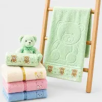 Kit 2 Toalhas de Banho Infantil Bebê, 100% Algodão, Macia, 75x110cm, Urso, Azul, Rosa, Verde e Amarelo (Verde Urso)