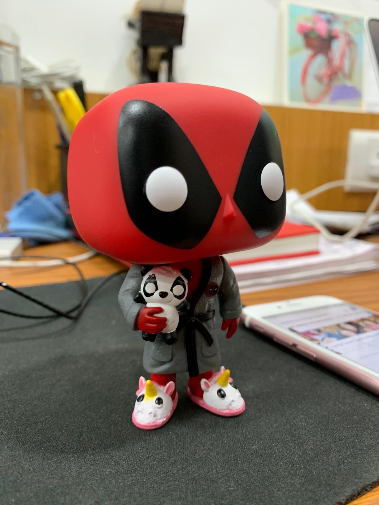 FUNKO POP! MARVEL: Deadpool Playtime - Deadpool in Robe