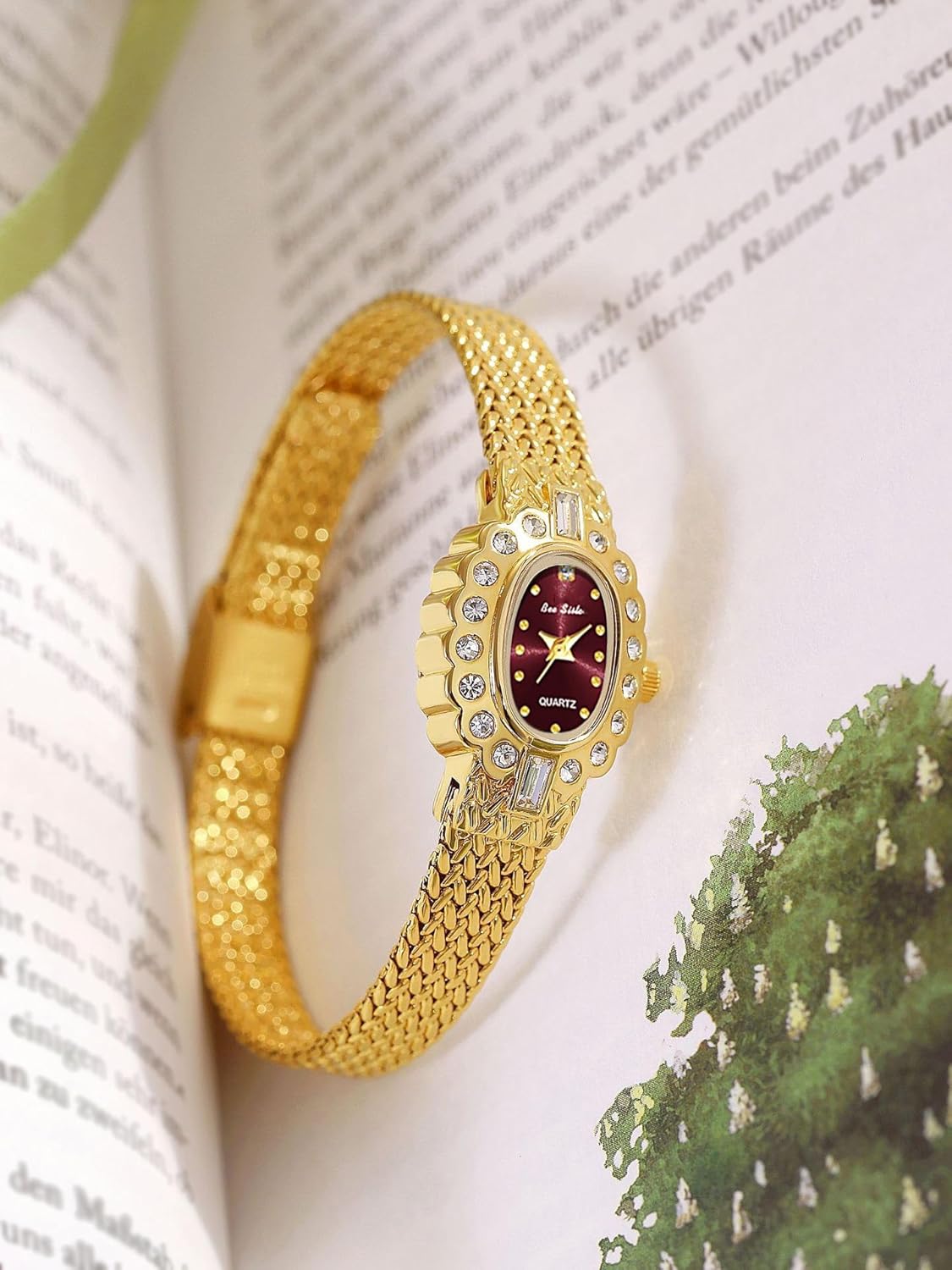 LOREO Vintage Gold Bracelet Watch for Women Elegant Small Oval Dial, Quartz Waterproof Dress Wristwatch (red)