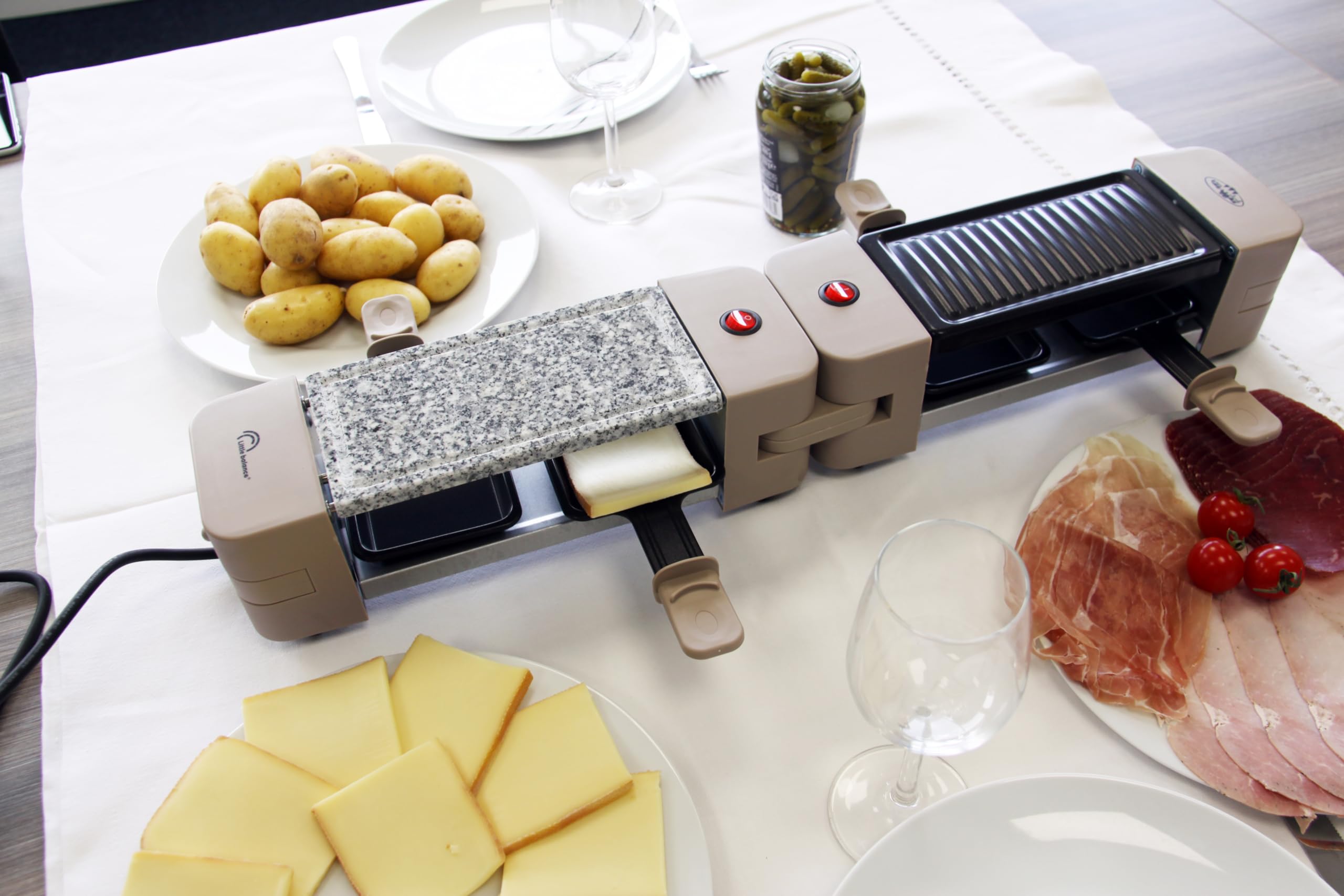 LITTLE BALANCE 8691 Wing & Cheese 4 Meuuuh...!, Raclette Pierre à Cuire, Modulable rotatif 360°, 4 personnes, Sans PFAS, 640 W, Muscade