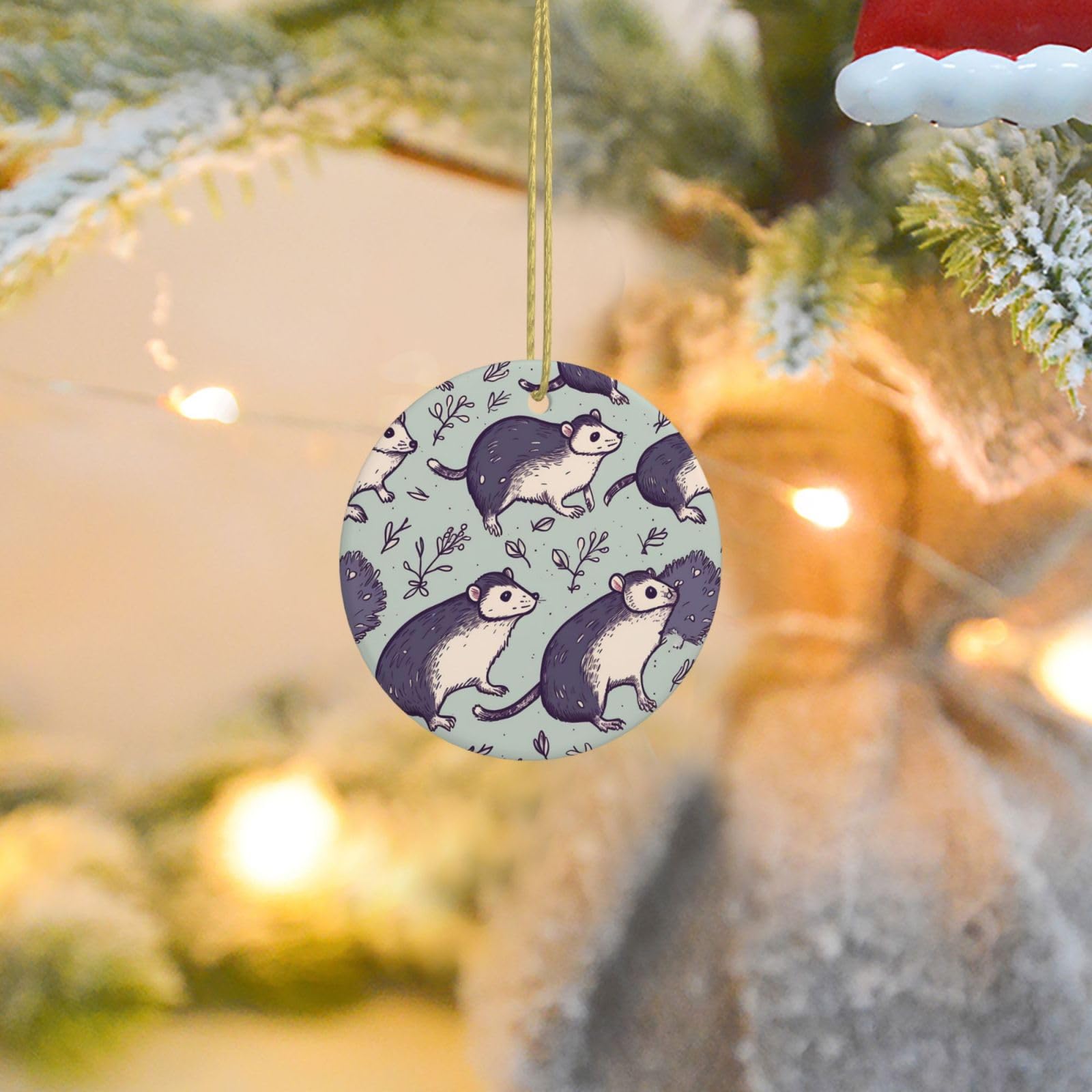 Christmas Ornaments for Christmas Tree Decoration Ceramic Hanging Opossum Ornament with Gold Ribbon Crafts Round Pendant for Keepsake Gifts Glass Xmas Decor Party Supplies