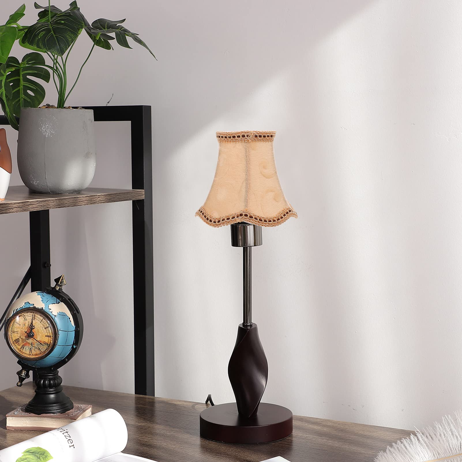 Uonlytech Small Cloth Lamp Shade, Clip On Chandelier Lampshade Linen Lamp Shade Light Accessories for Table Lamp Pendant Light, 13X13X11. 5cm, Apricot