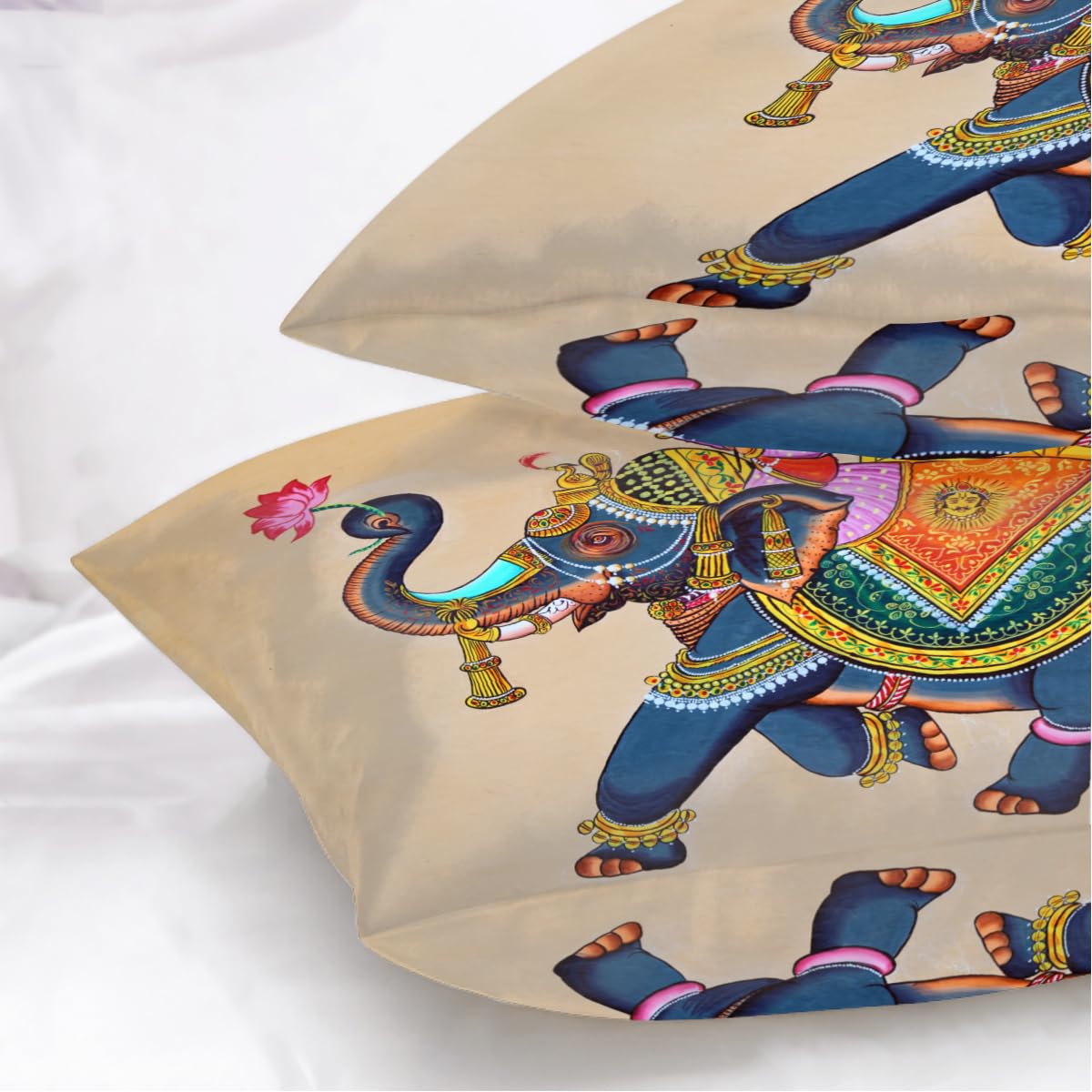 OOWOW Federa In Raso Con Elefante Etnico Indiano - 50x66 Cm - Morbida Per Capelli E Pelle, Senza Cerniera