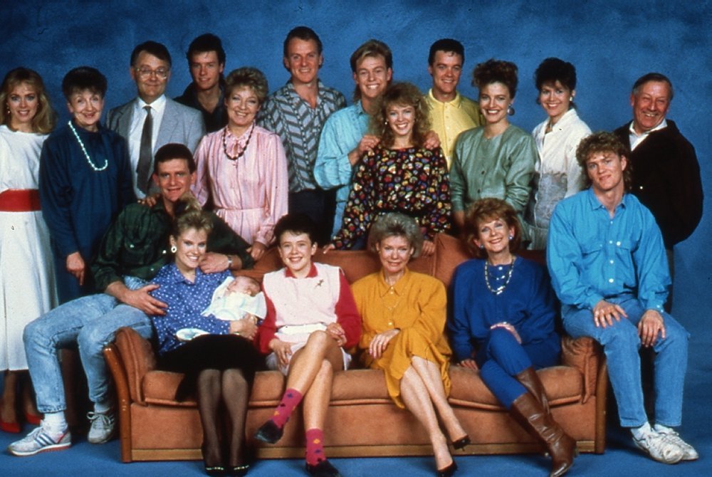 Nachbarn/Neighbours Big Box 1: Episoden 1-60 + 6 Star-Episoden (Fernsehjuwelen) [12 DVDs]