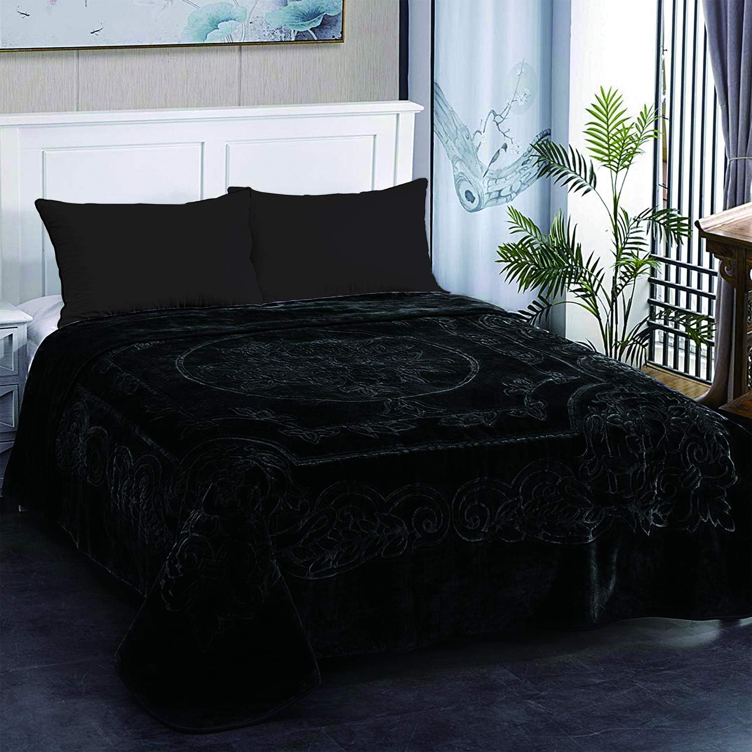 JML Fleece Blanket King Size, Heavy Korean Mink Blanket 85 X 95 Inches- 9 Lbs, Single Ply, Soft and Warm, Thick Raschel Printed Mink Blanket for Autumn,Winter,Bed,Home,Gifts, (Black)