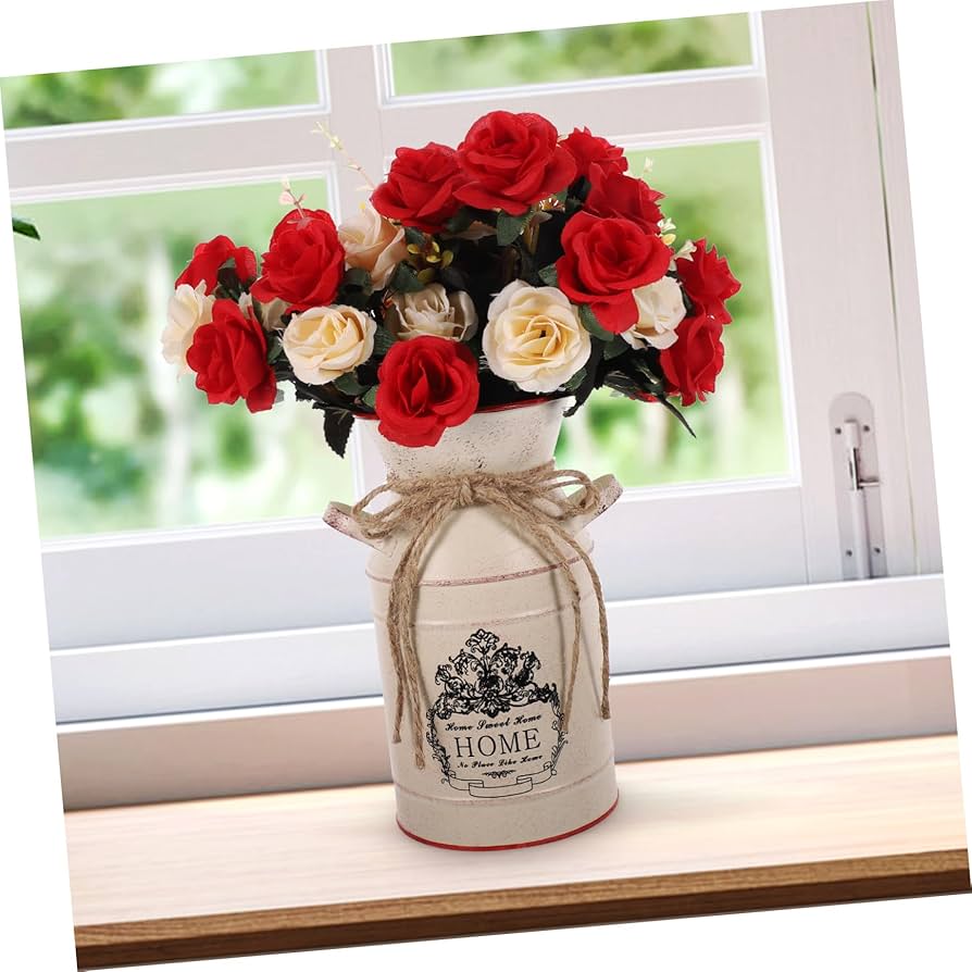 ヴィンテージ　ずっしりと重い金属の花器　難あり ZA2fb2CMR24._UX300_TTW__.jpg